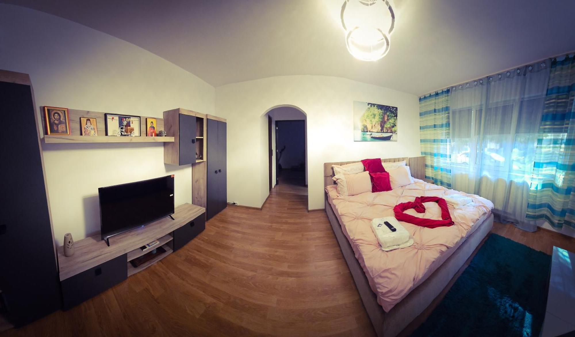 Mony Apartaments Roman Luaran gambar